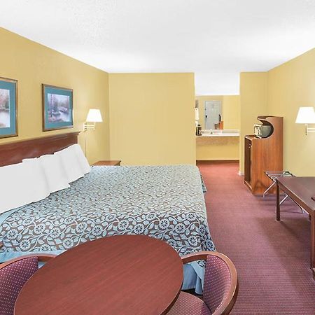 Travel Inn North Little Rock Bagian luar foto